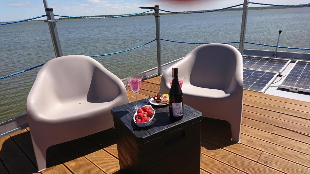 Houseboat Arka 1, Rower Wodny, Wifi * Mielno (Koszalin)